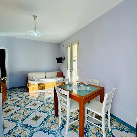 Residenza Zaffiro Tatil Evi *